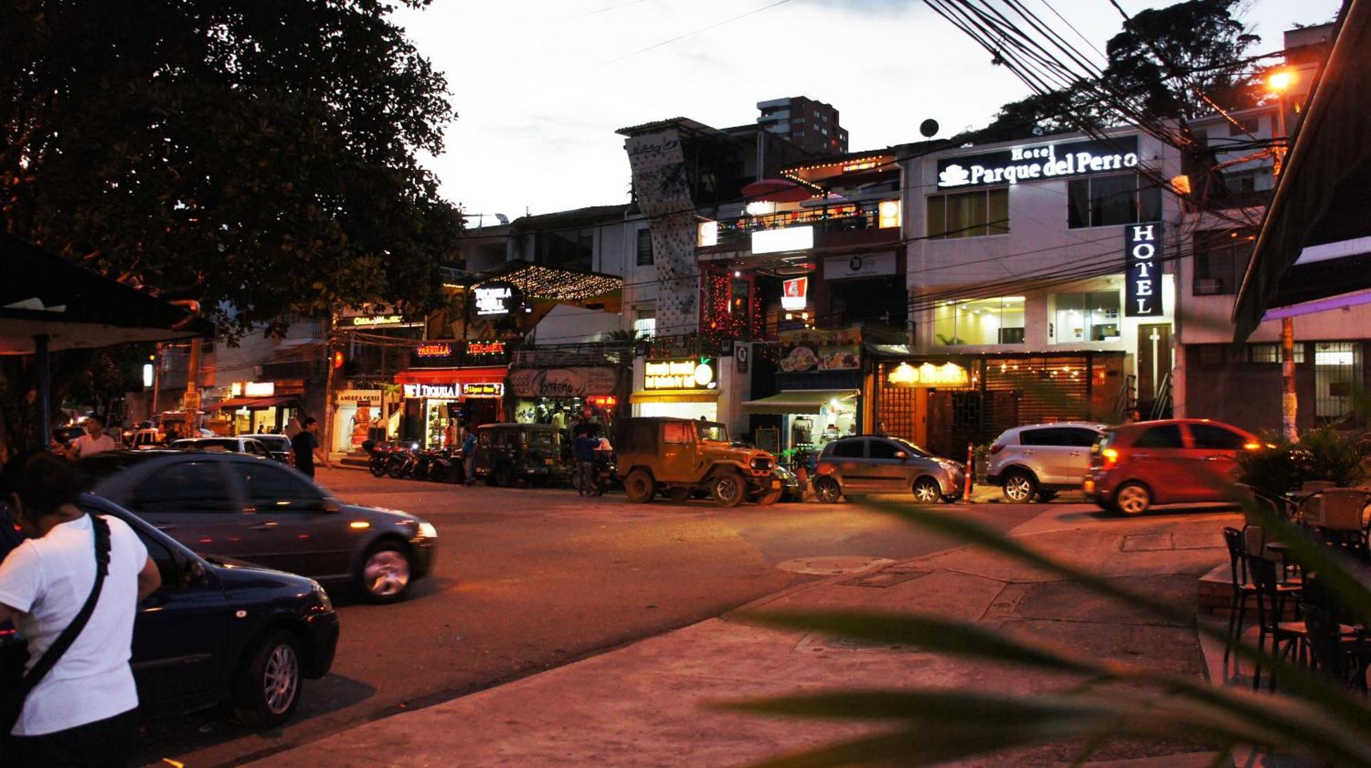Hotel Parque Del Perro Cali Extérieur photo