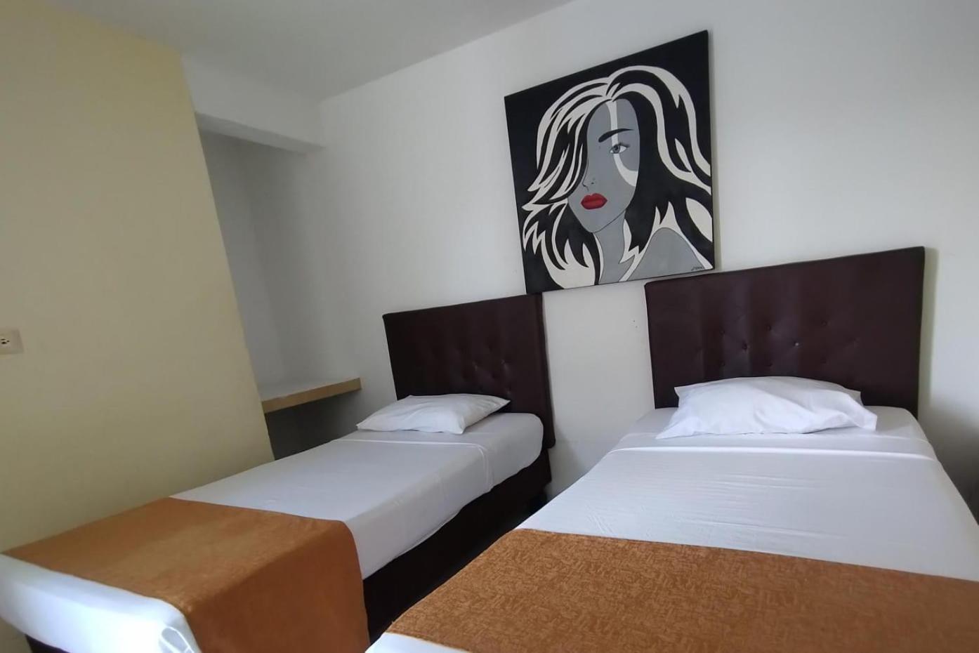 Hotel Parque Del Perro Cali Extérieur photo